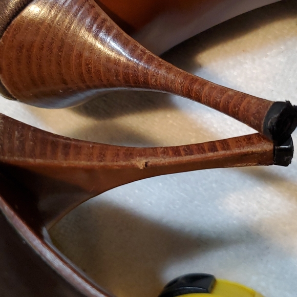 Prada Shoes. - Picture 11 of 16